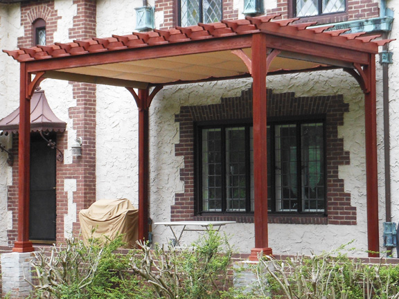 Pergola shade systems